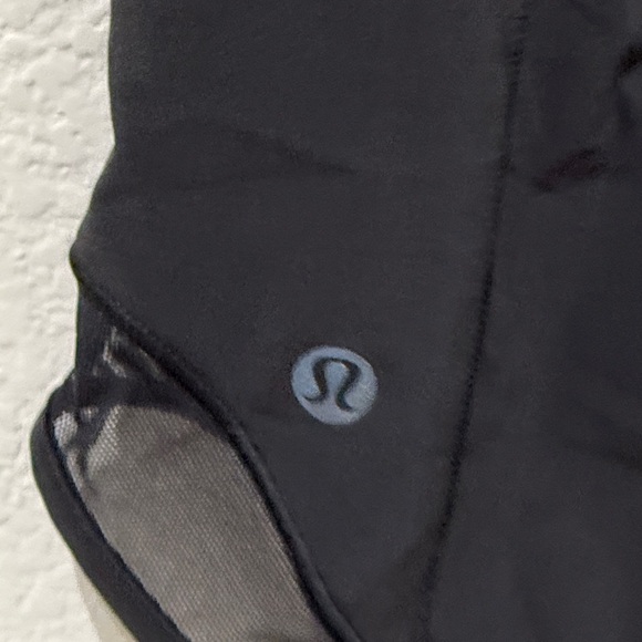 Lululemon Hotty Hot Shorts - Black - Picture 5 of 8